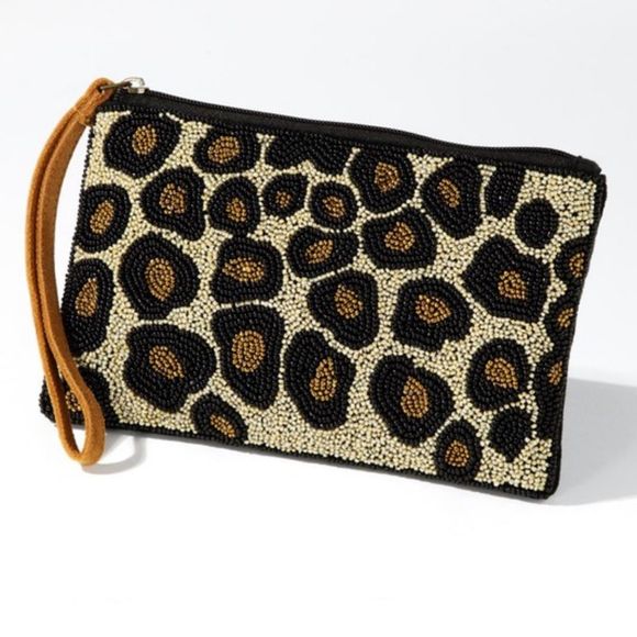 Handmade Leopard Pattern Clutch - Picture 2 of 8